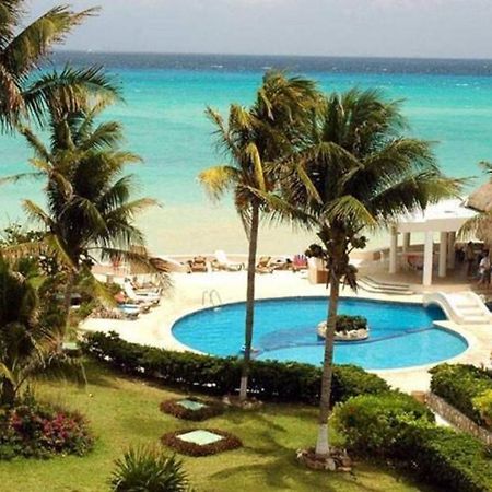 Departamento Frente Al Mar Con Dos Recamaras Y Seguridad 24 H A Dos Cuadras De La Quinta Avenida Плая-дель-Кармен Экстерьер фото