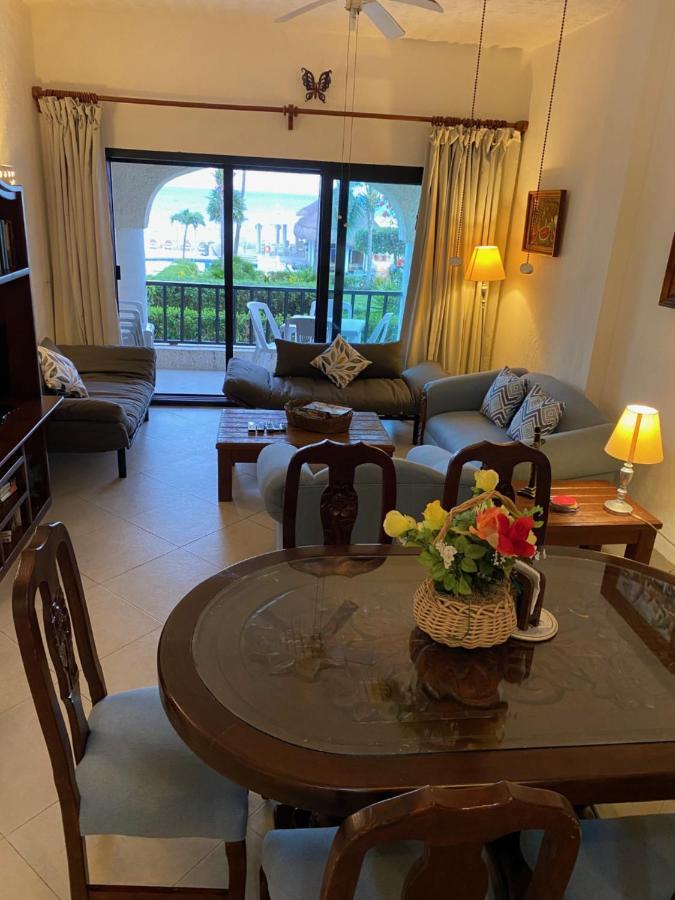 Departamento Frente Al Mar Con Dos Recamaras Y Seguridad 24 H A Dos Cuadras De La Quinta Avenida Плая-дель-Кармен Экстерьер фото